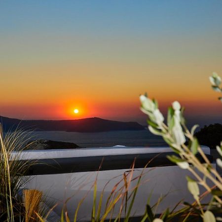 Divine View Sol Homes Fira  Eksteriør bilde