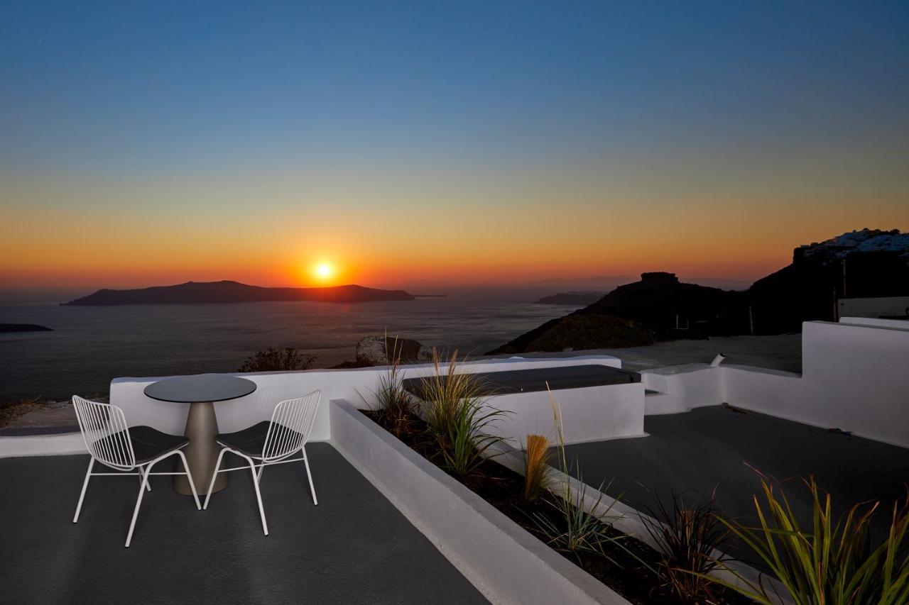 Divine View Sol Homes Fira  Eksteriør bilde