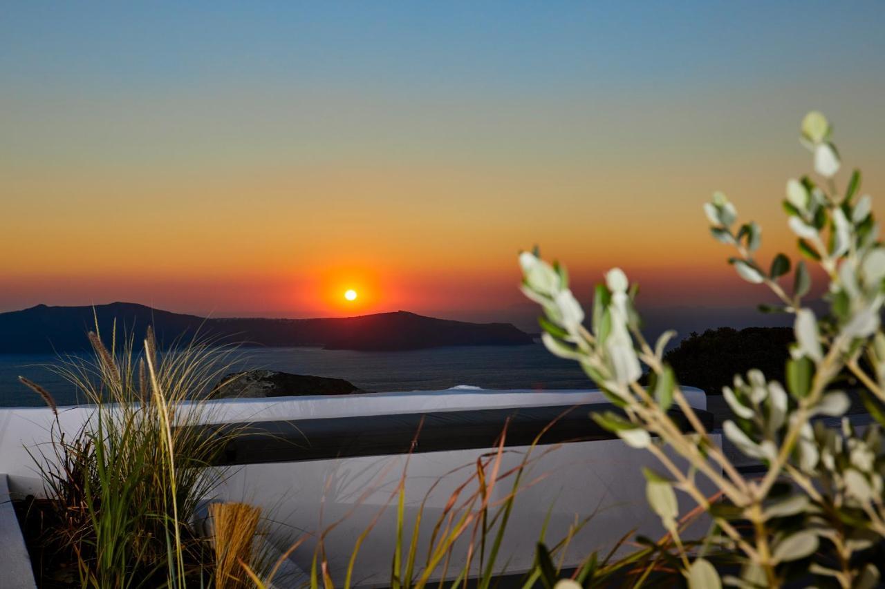Divine View Sol Homes Fira  Eksteriør bilde